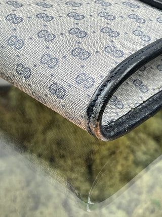 GUCCI Vintage Mini GG Supreme Gray Crossbody Bag