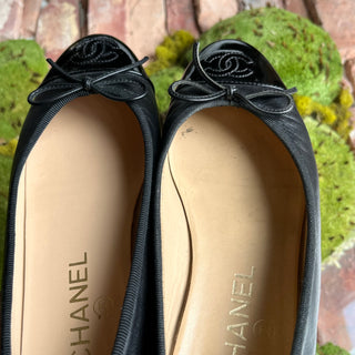 CHANEL Ballet Flats Black Lambskin Patent Leather Cap Toe Flats SZ36(6US)