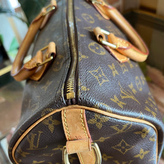 LOUIS VUITTON Speedy Bandouliere 30 Monogram Canvas Satchel