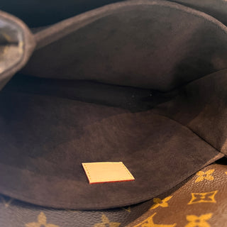 LOUIS VUITTON Monogram Pochette Métis