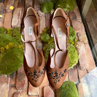 PRADA Brown Floral Beaded T Strap  Crystal Embellished Heels SZ39(9US)