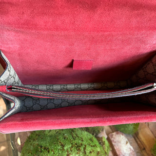 GUCCI Dionysus Medium GG Supreme Monogram Red Shoulder Bag
