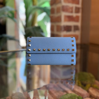 VALENTINO Rockstud Light Blue Grained Leather Wallet