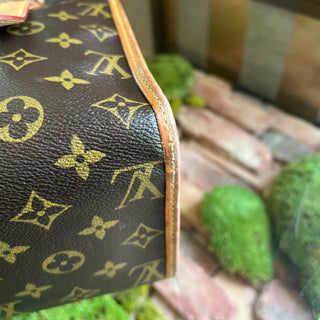 LOUIS VUITTON Popincourt Haute Monogram Tote