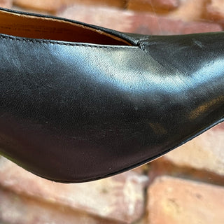 TORY BURCH Black Leather Sling Back Pointed Toe Pumps SZ 8.5