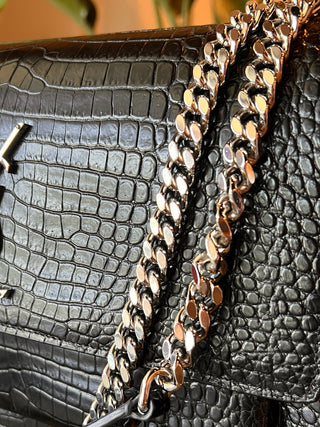 Saint Laurent Cassandre Matelasse Envelope Wallet on Chain (WOC)