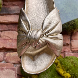 TORY BURCH Metallic Gold Leather Bow Slides SZ 8.5