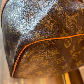 LOUIS VUITTON Vintage Monogram Sac Souple Travel Duffle Bag