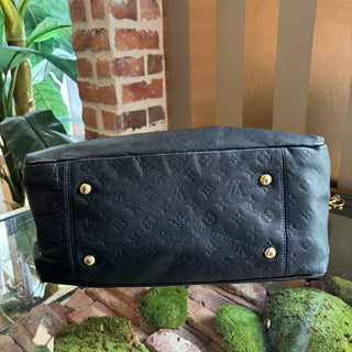 LOUIS VUITTON Black Empriente Artsy
