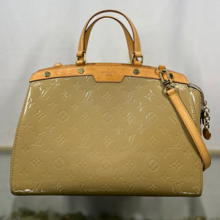 LOUIS VUITTON Vernis Brea MM Blanc Corail