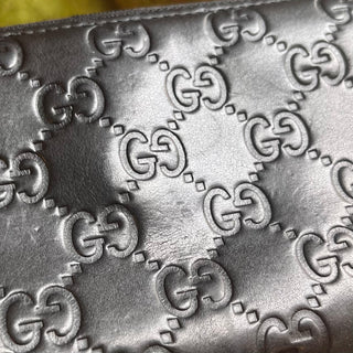 GUCCI Black Leather Guccissima Zip Around Wallet