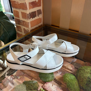 PRADA Cloudbust Crisscross Leather Sandal SZ 39.5