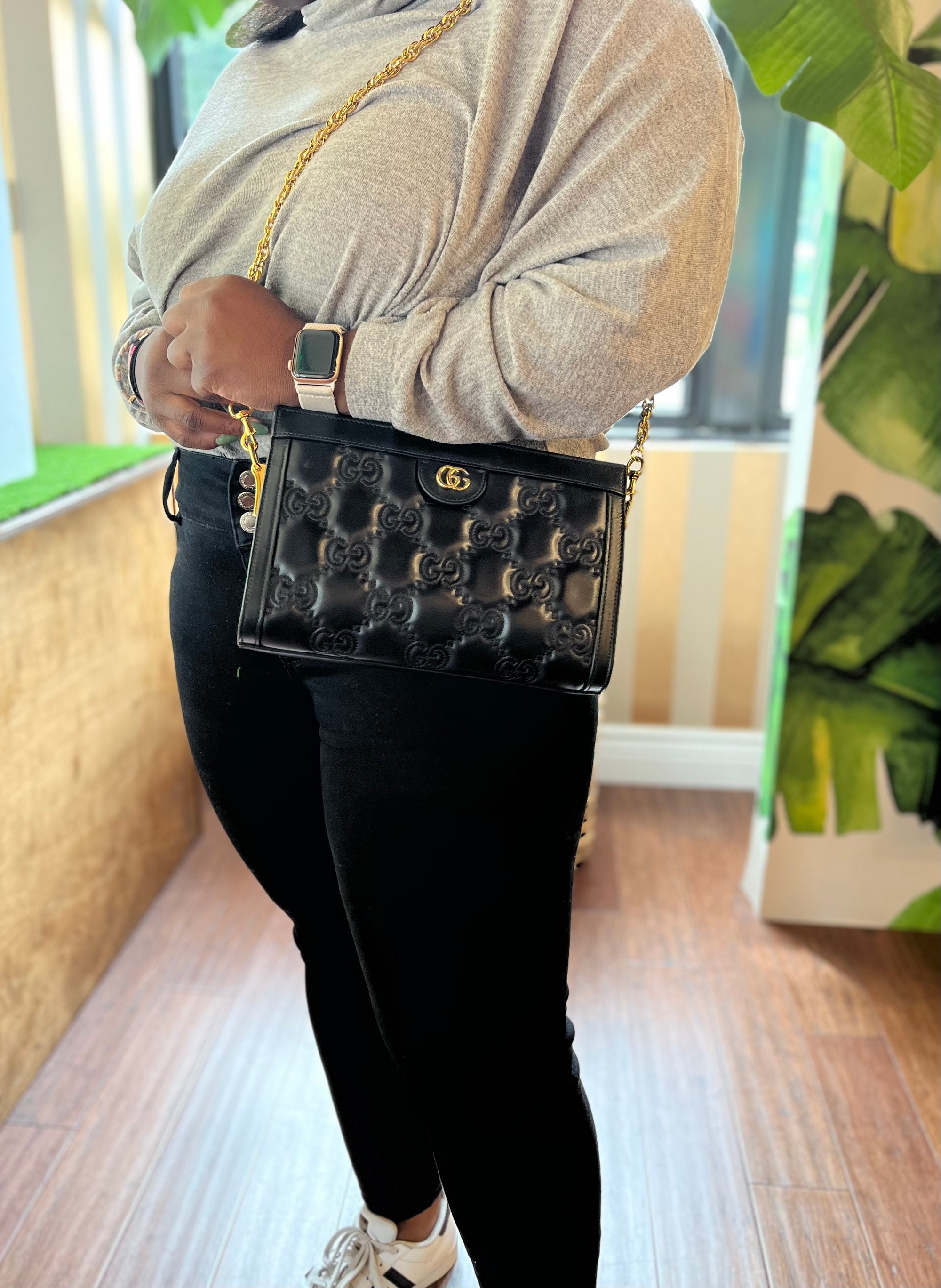 Matching Gucci Purse, Sneakers, & - Latisha's Boutique