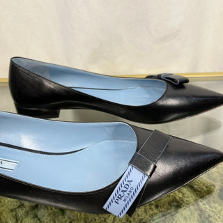 PRADA Black Pointed Flats SZ41