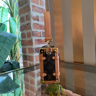 LOUIS VUITTON Side Trunk MM Brown Monogram Canvas Crossbody Bag