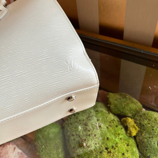 LOUIS VUITTON Pont Neuf White Epi Leather Satchel Bag