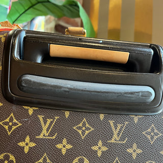 LOUIS VUITTON  Pegase 60 Monogram Canvas Rolling Luggage