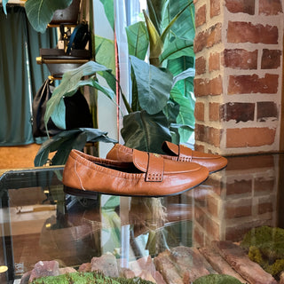 TORY BURCH Bourbon Leather Ballet Loafers SZ6M