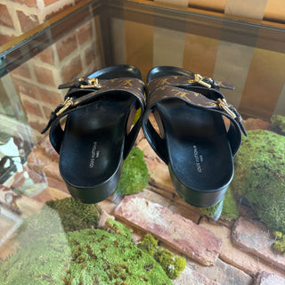 LOUIS VUITTON Bom Dia Flat Comfort Mule SZ 38