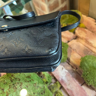 LOUIS VUITTON Twice Noir Empreinte Leather Pochette Crossbody Bag