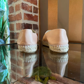 CHANEL CC Nude Lambskin Espadrilles SZ 41 (US 11)