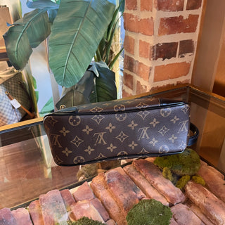 LOUIS VUITTON Boulogne PM Noir Monogram Canvas Shoulder Bag