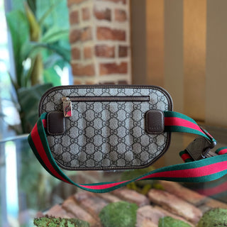 GUCCI Beige GG Supreme Canvas Belt Bag