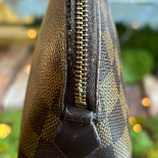 LOUIS VUITTON Vintage Damier Ebene Cosmetic Pochette