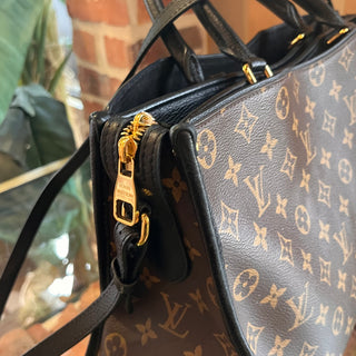 LOUIS VUITTON Popincourt MM Noir Monogram Canvas Tote