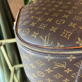 LOUIS VUITTON Monogram Packall GM