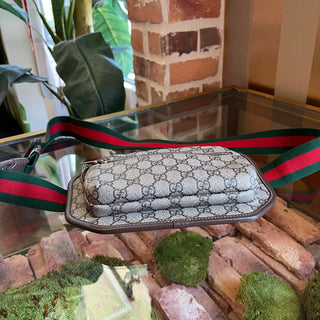 GUCCI Beige GG Supreme Canvas Belt Bag