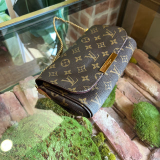 LOUIS VUITTON Favorite PM Monogram Canvas Brown Shoulder Bag