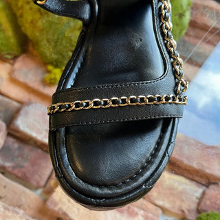 CHANEL Strappy Quilted Black Lambskin Platform Sandals SZ 39 (US 9)