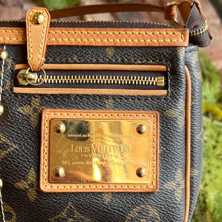 LOUIS VUITTON Riveting Pochette Monogram Canvas Limited Edition Shoulder Bag