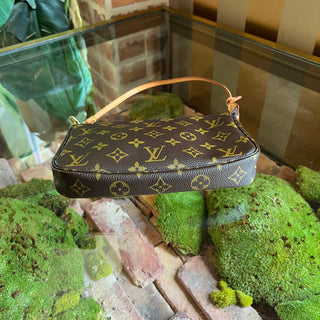 LOUIS VUITTON Pochette Accessories Vintage Brown Monogram Canvas Shoulder Bag