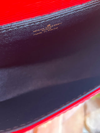 LOUIS VUITTON Red Epi St. Cloud PM VI0971
