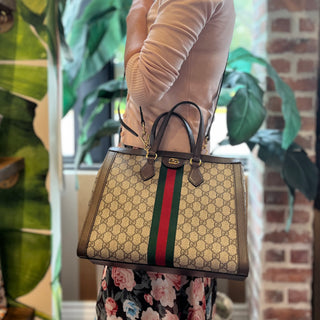 GUCCI Ophidia Medium GG Supreme Monogram Web Brown Tote