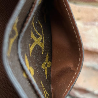 LOUIS VUITTON Sarah LV Monogram Brown Coated Canvas  Wallet