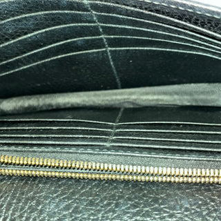 GUCCI Interlocking G Black Pebbled Leather Wallet on Chain