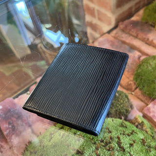 LOUIS VUITTON Black Epi Leather Card Wallet
