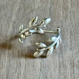 TIFFANY & CO. Olive Leaf Bypass Ring 6