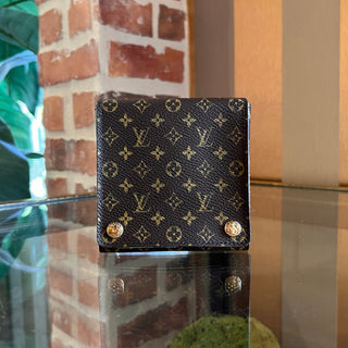 LOUIS VUITTON Medium LV Monogram Folding Jewelry Case SM0065