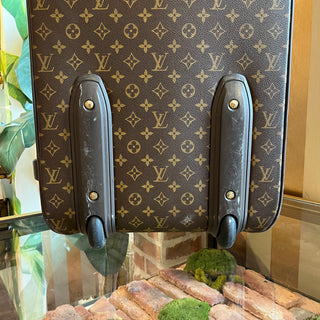 LOUIS VUITTON Pegase 60 Brown Monogram Canvas Rolling Luggage