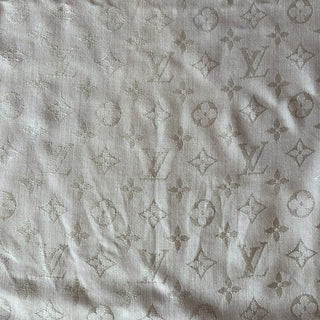 LOUIS VUITTON Shine Pink Silk Blend Monogram Shawl