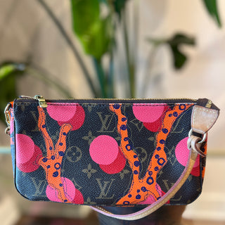 LOUIS VUITTON Ramages Monogram Pochette