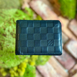 LOUIS VUITTON Infini Black Wallet
