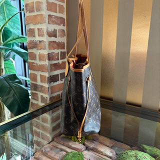 LOUIS VUITTON Neverfull Monogram MM