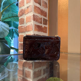 LOUIS VUITTON Amarante Vernis Burgundy Patent Leather Key Pouch