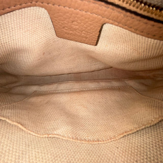 GUCCI Tan Soho Chain Crossbody Medium
