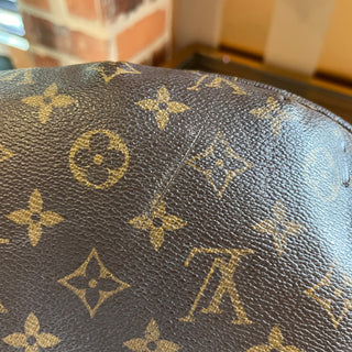 LOUIS VUITTON Croissant Brown Monogram Canvas Shoulder Bag